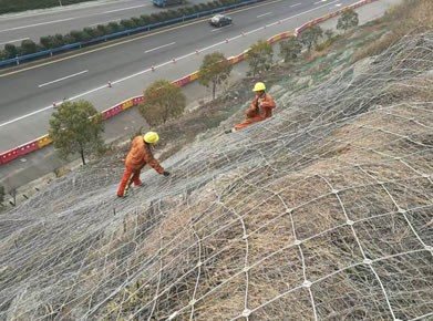 广州主动边坡防护网安装案例